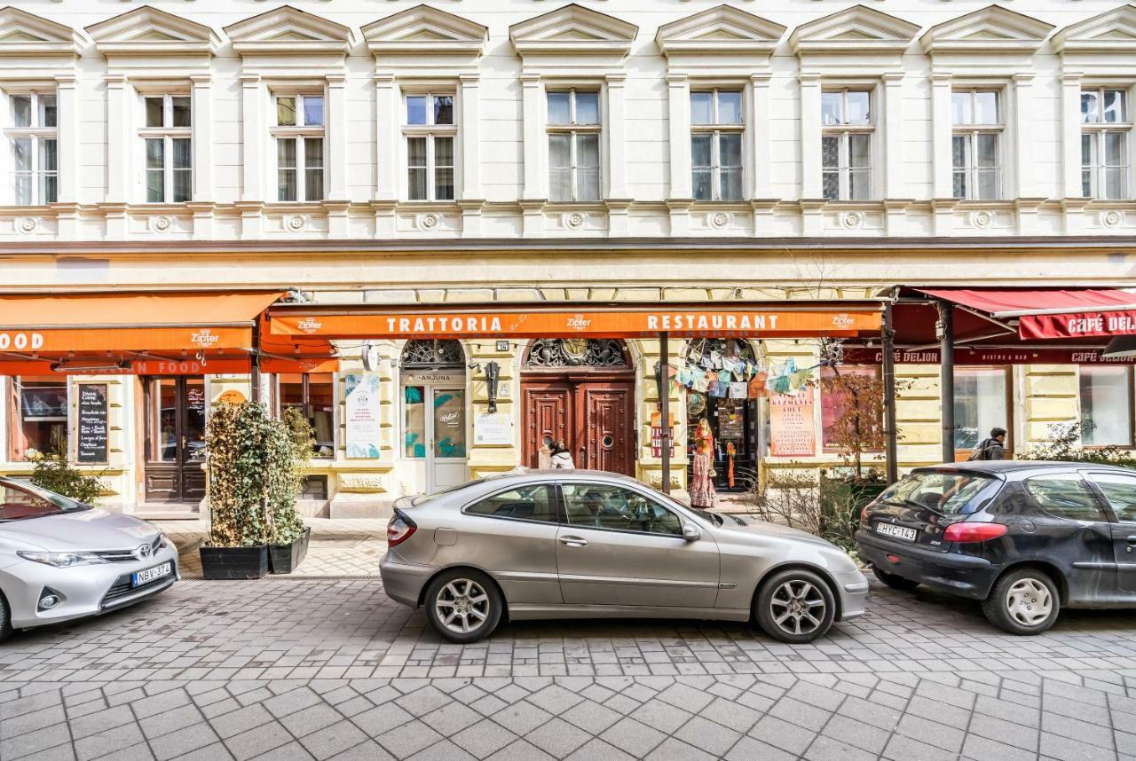 Bpr Color Fusion Home With A/C, Budapest